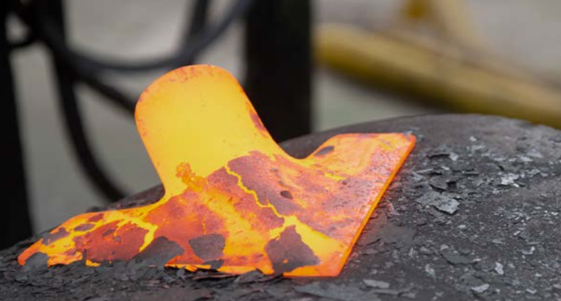 Boro: el material que aporta dureza a las rejas del cultivador