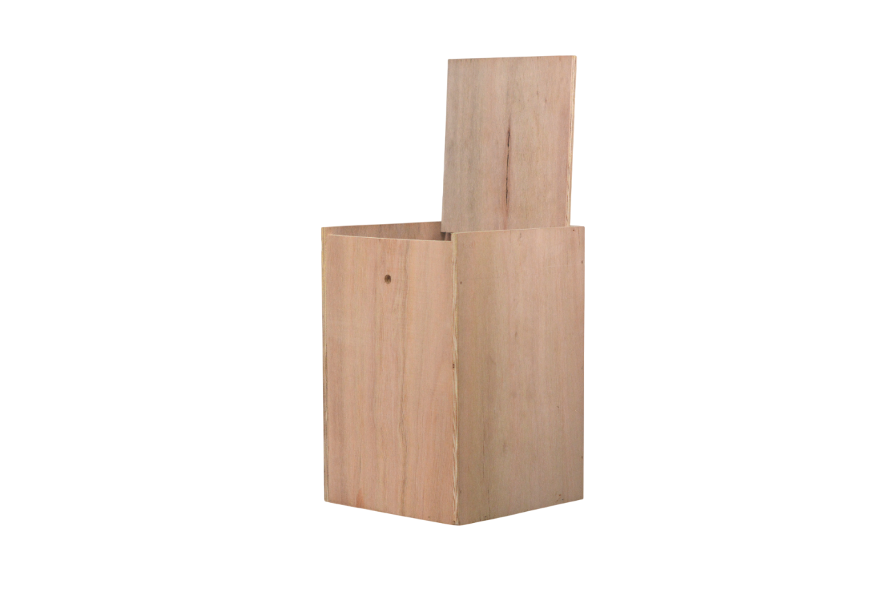 Nido de Madera para Agapornis – Natural, Resistente y Acogedor